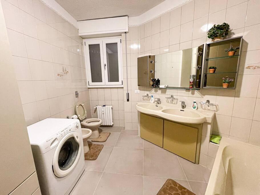 III - Cozy Single Room A Milan Extérieur photo